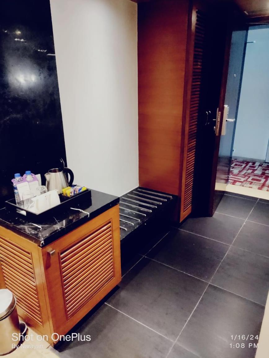 Country Inn & Suites By Radisson Navi Mumbai Esterno foto