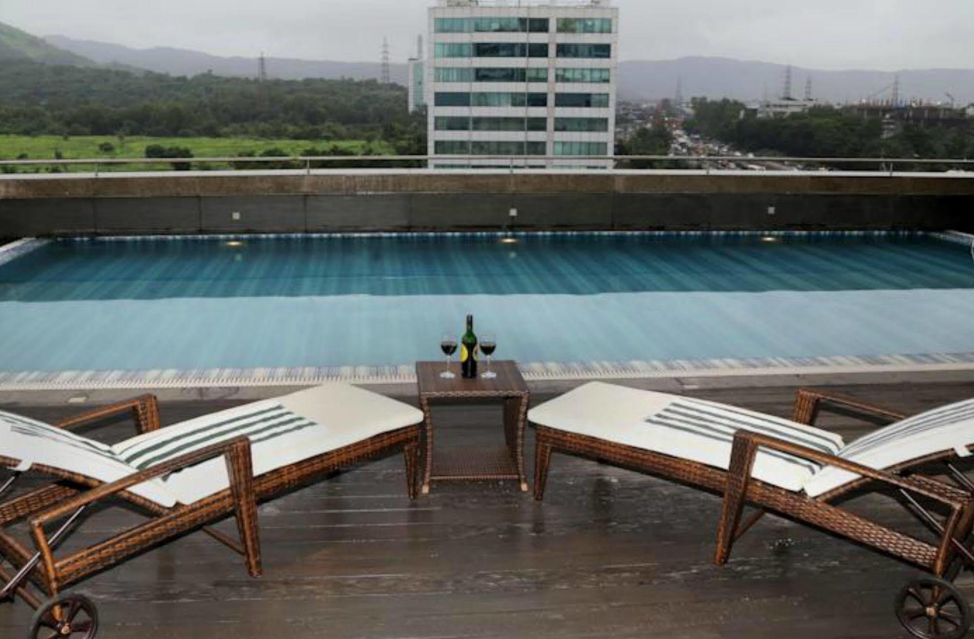 Country Inn & Suites By Radisson Navi Mumbai Esterno foto